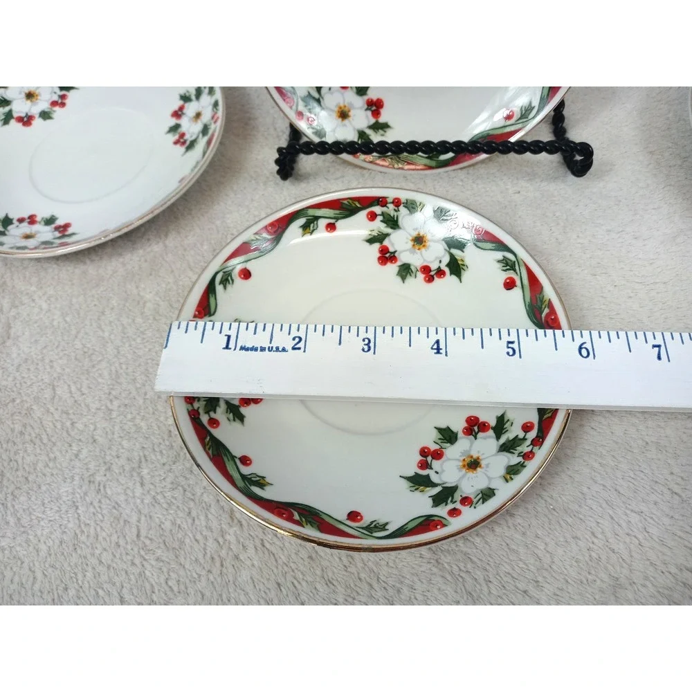 Set of 4 Gibson‎ Christmas Poinsettia & Holly Saucers 5.75